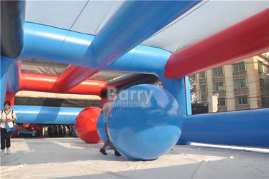 Bolas grandes de la carrera de obstáculos inflable insana grande por encargo 5k del acontecimiento para los adultos y los niños